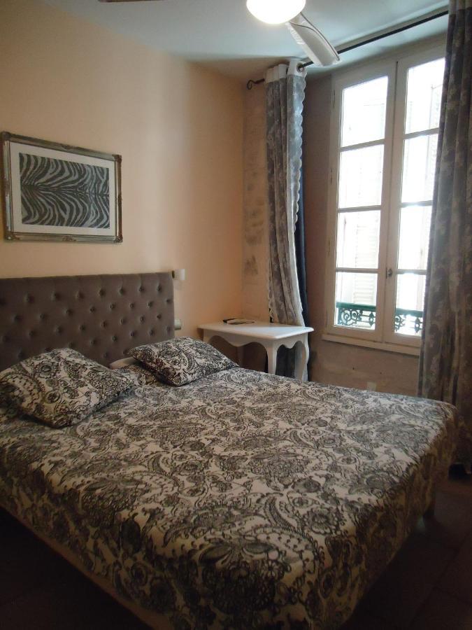 Hotel Du Palais Des Papes Avignon Bagian luar foto